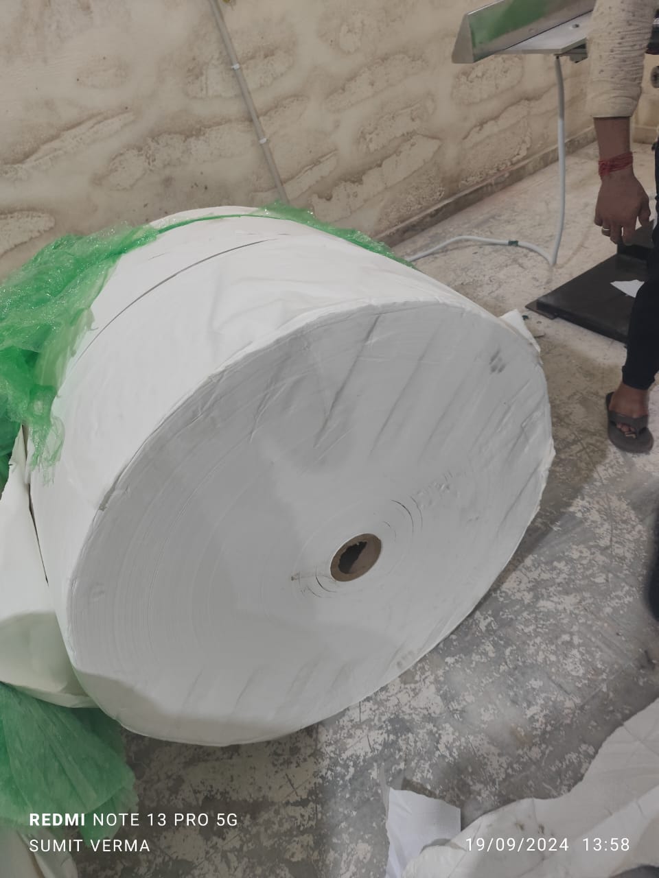 Disposal of Accident and Water Affected SOFT TISSUE NAPKIN PREMIUM WHITE on "as is where is basis"